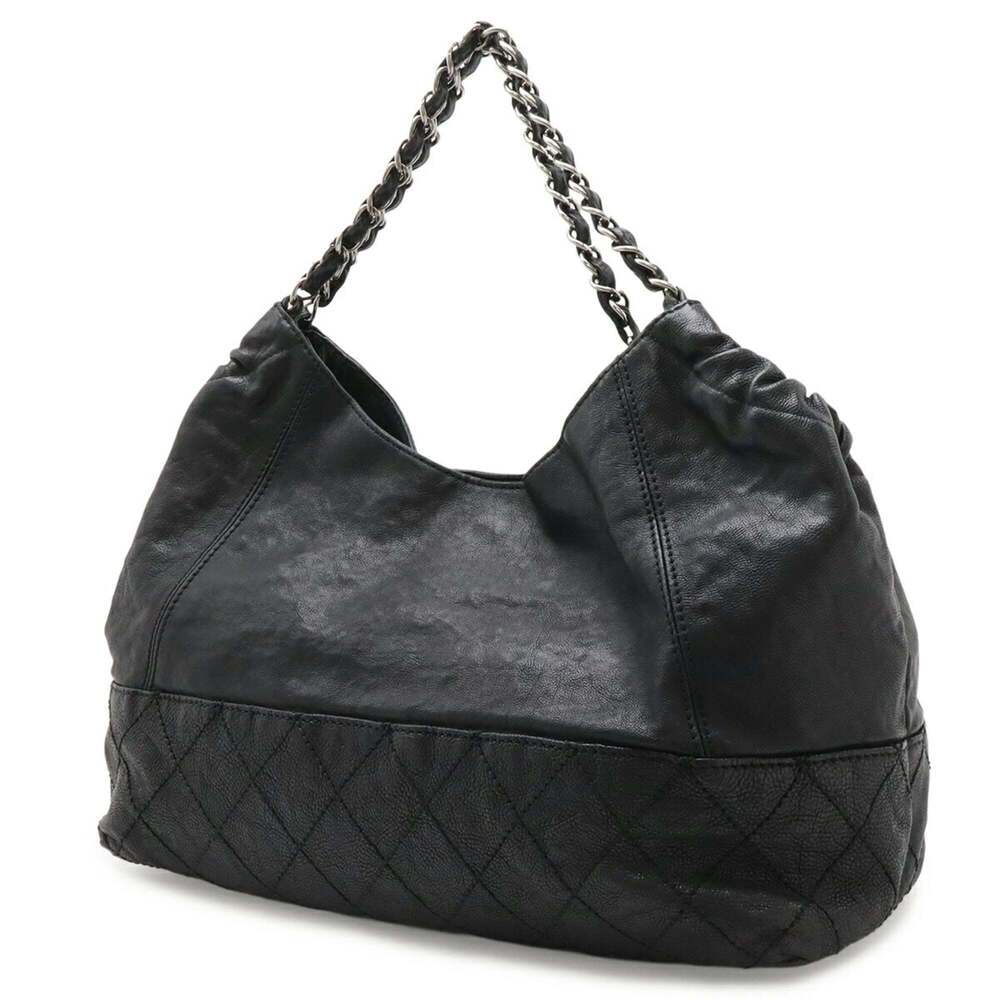 CHANEL Black Leather Shoulder Bag - Picture 3 of 10